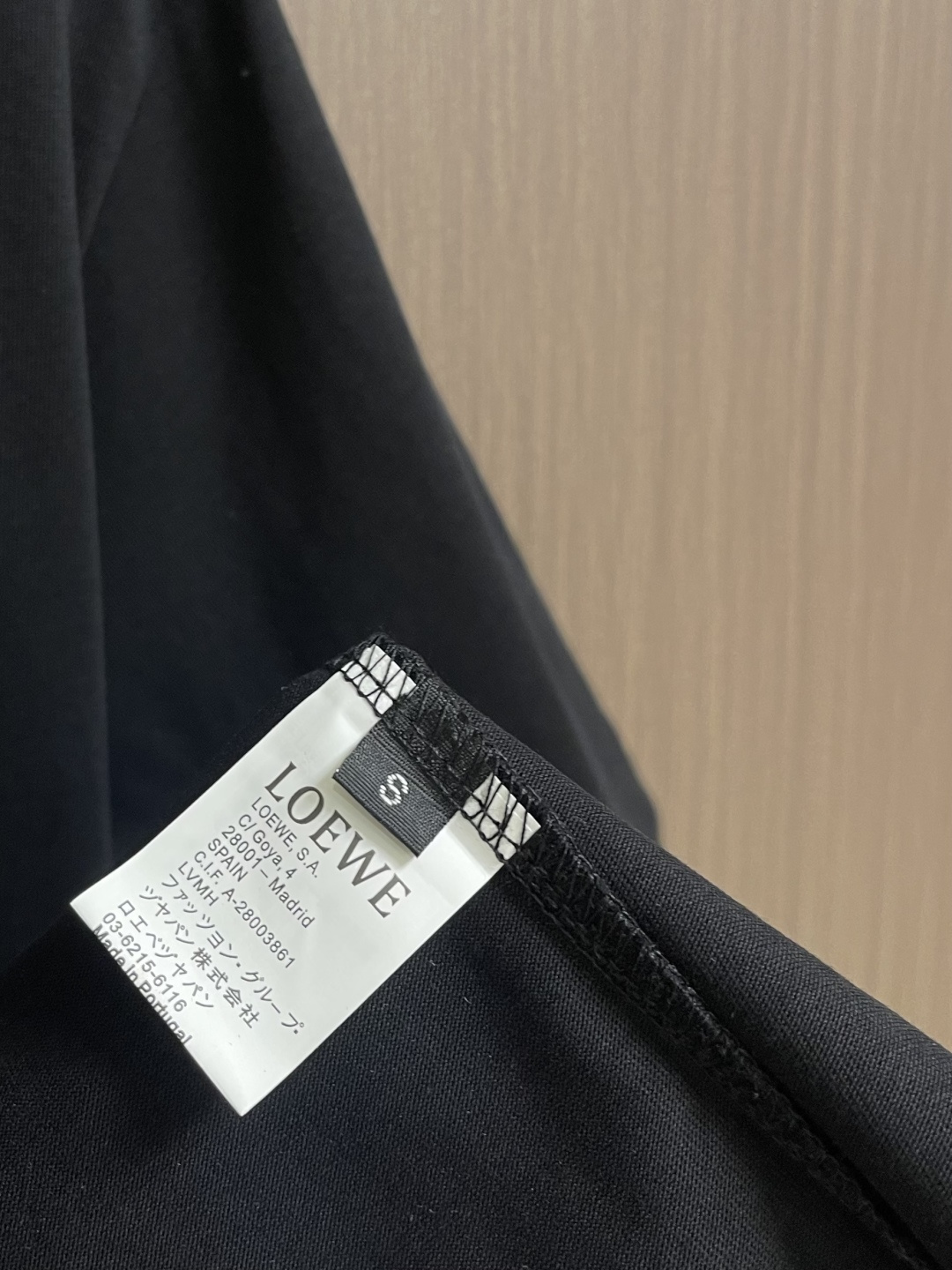 Loewe 2026ss春夏新款 罗意威刺绣logo标识胸前圆领T恤， 260g 32支双纱平纹纯棉面料