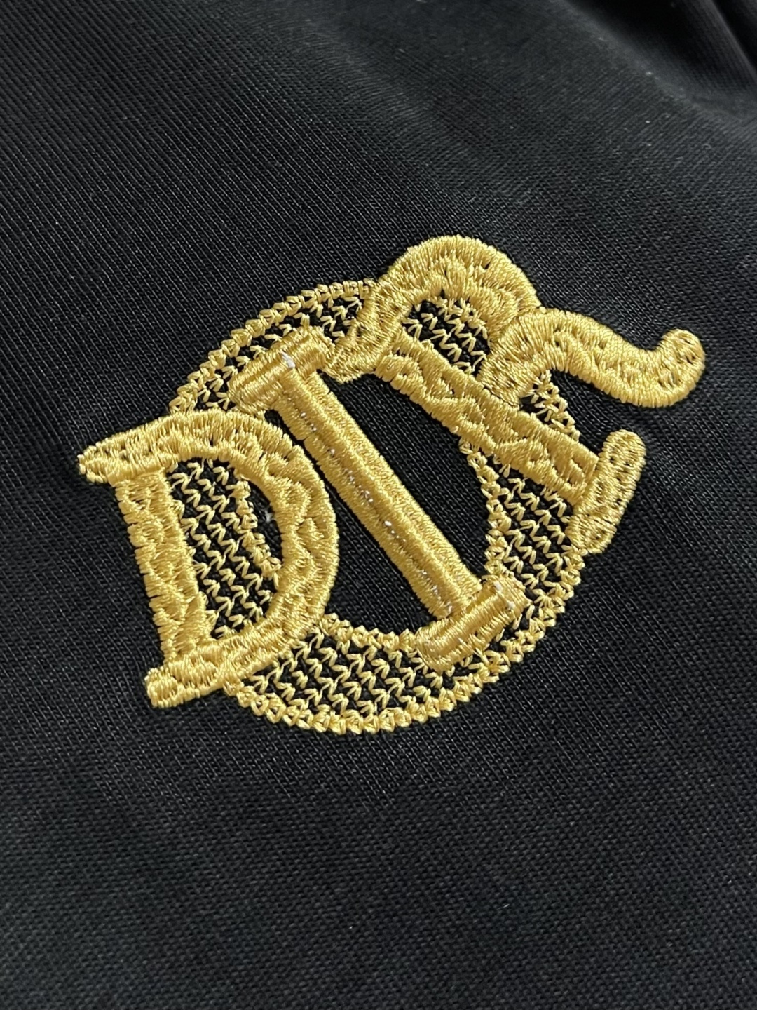 DIOR 2026ss 夏季新款小标logo标识刺绣圆领短袖T恤，定制客供面料精选丝光棉 轻薄透气 上身
