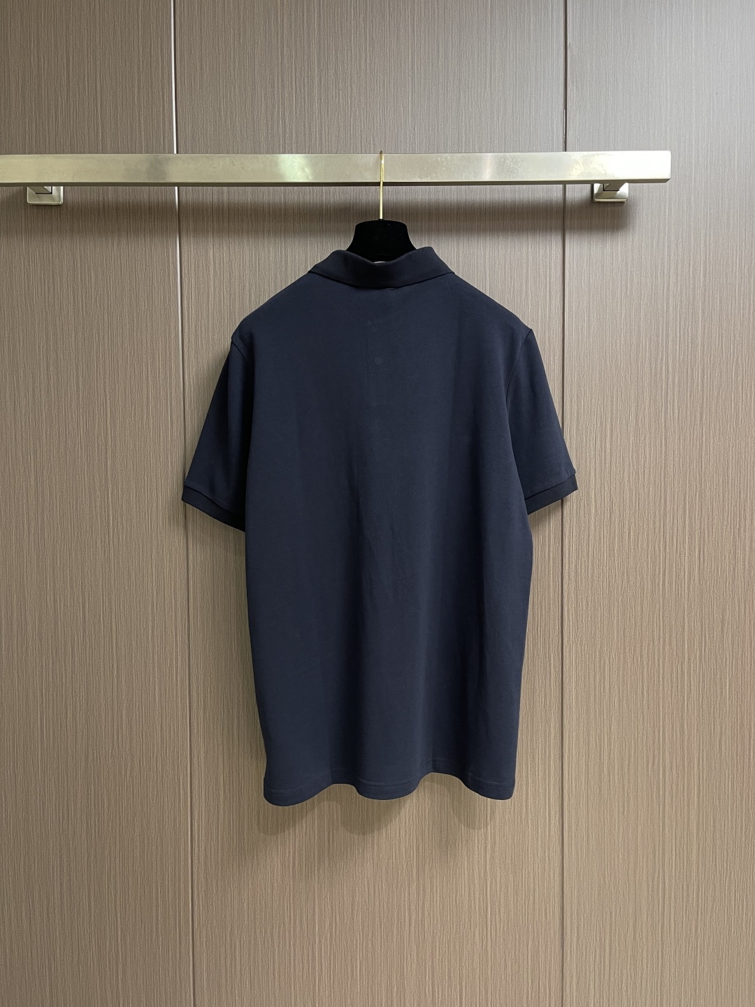 Moncler 2026SS早春新款立体仔章POLO衫 短袖马球衫，定制字母标识纽扣，细节到位，采用10