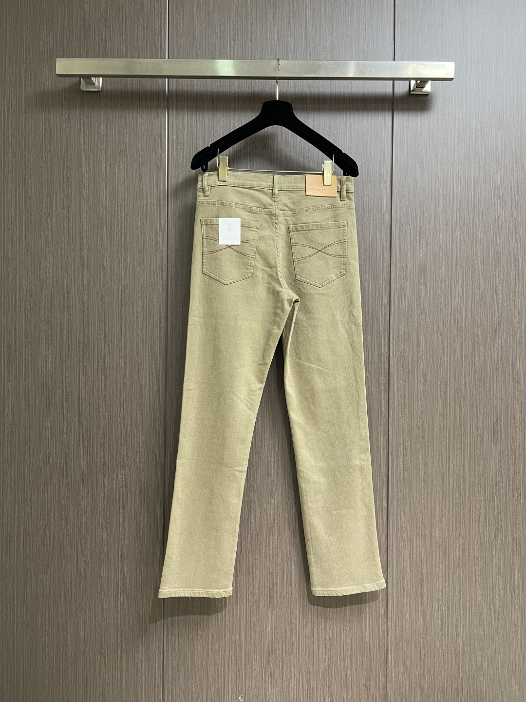 BC 2026ss春夏新款牛仔长裤。定制日本进口丹宁面料，手感柔软上身修身显瘦包臀特别好看完胜，时尚净版