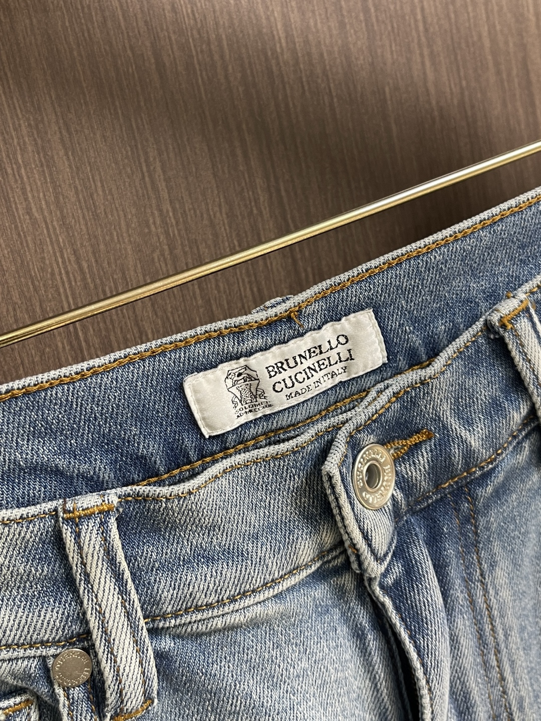 BC 2026ss春夏新款牛仔长裤。定制日本进口丹宁面料，手感柔软上身修身显瘦包臀特别好看完胜，时尚净版