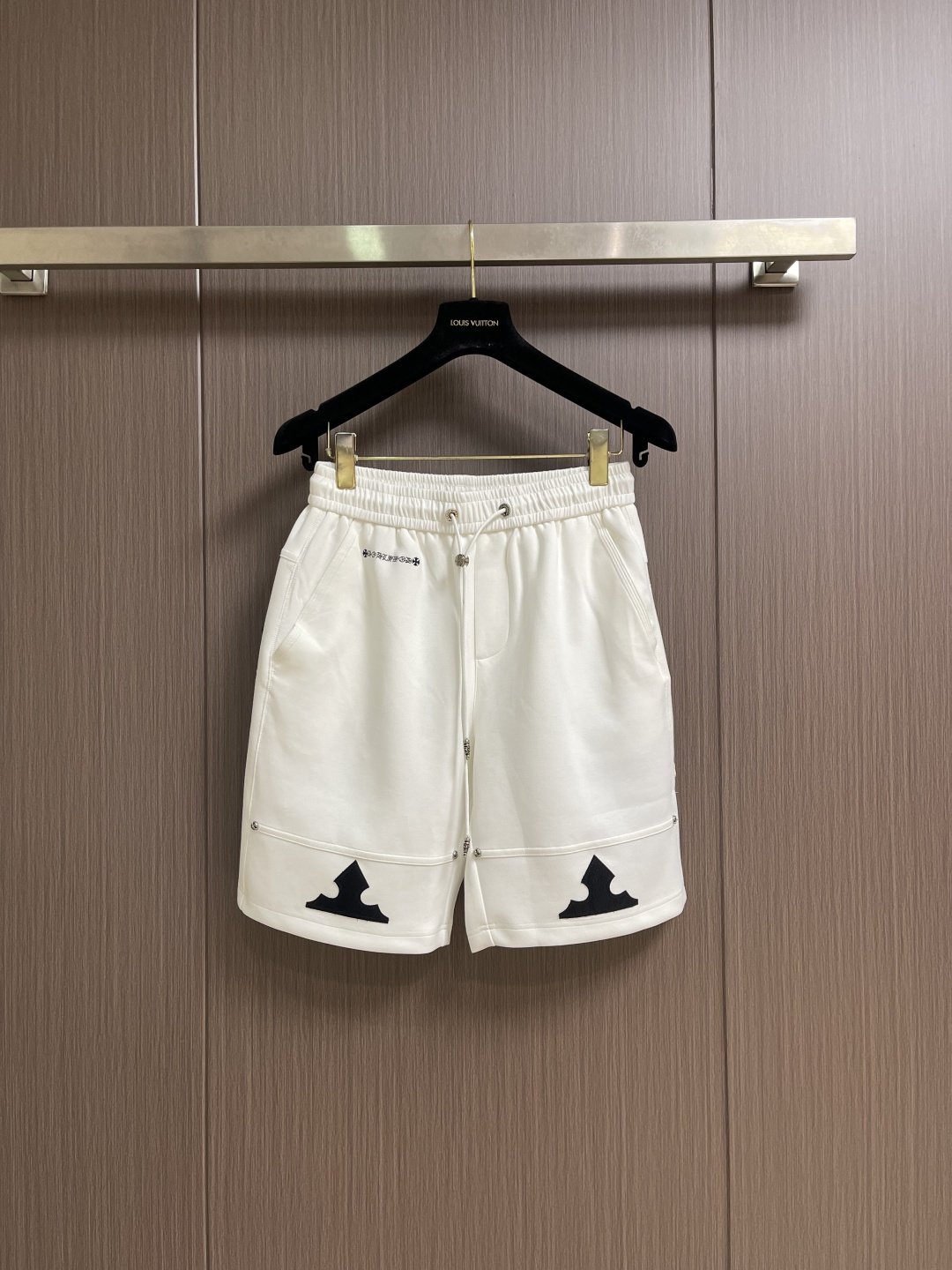 NO:773751,CH Chrome hearts three-dimensional embroidered sports shorts, top embroidery technology with accessories, quality assurance fit, good fit imported fabrics, top high craftsmanship, super good fit, durable and comfortable. Sizes M-3XL,,chrome hearts,shorts,19860909CH 克罗心立体刺绣运动短裤,顶级刺绣工艺搭配附件,品质保证合身版型,版型好进口面料,顶级高工艺版型超好,耐穿又舒适.尺码M-3XL,,chrome hearts,shorts,,Men's clothing