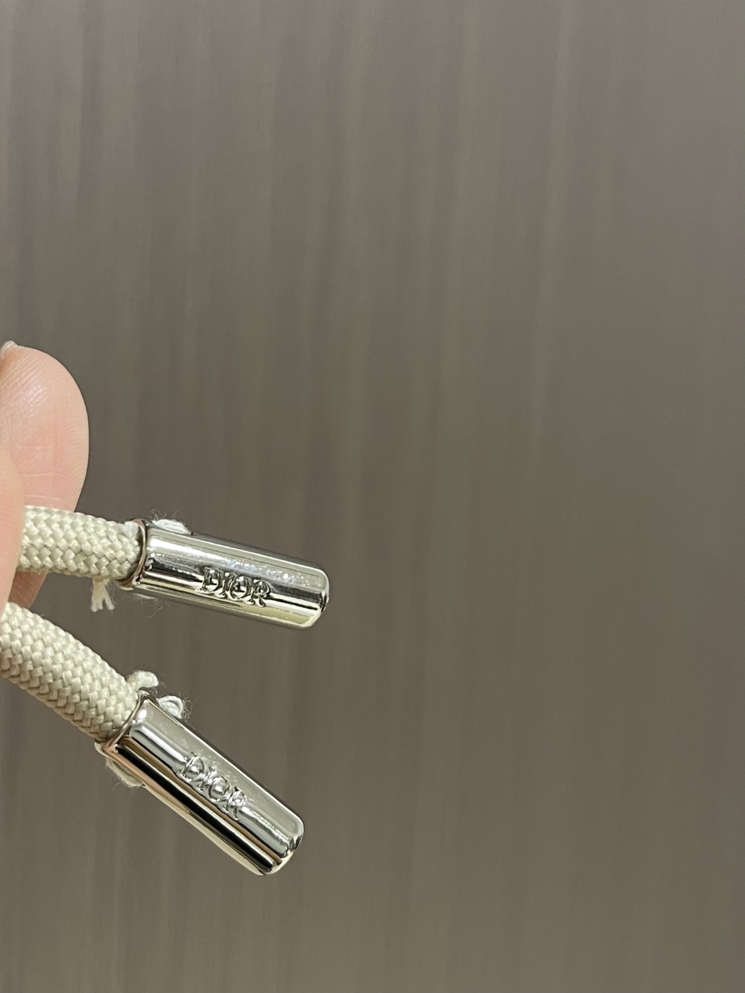 Dior 暗纹提花针织短裤，复古花纹藏细节，质感拉满显高级。柔软针织面料亲肤透气，松紧腰头适配各种腰围，