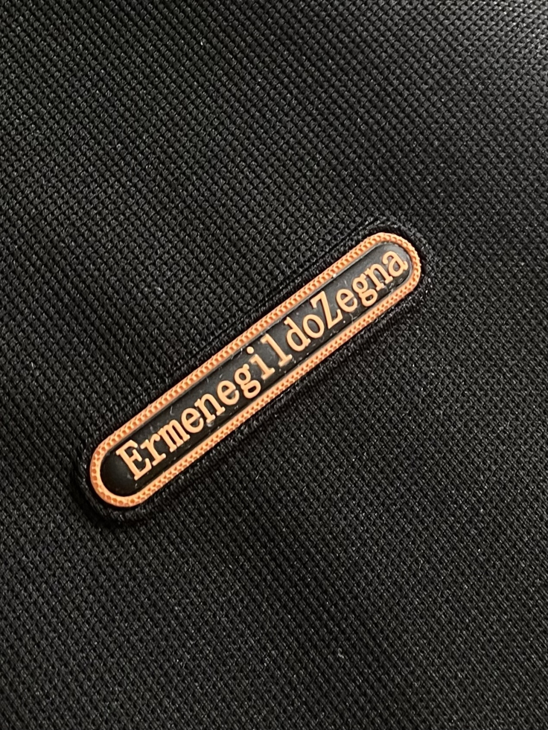 Zegna 2026SS新款短袖POLO，100％长绒棉珠地网眼面料，透气亲肤，抗皱有型！经典翻领，细节