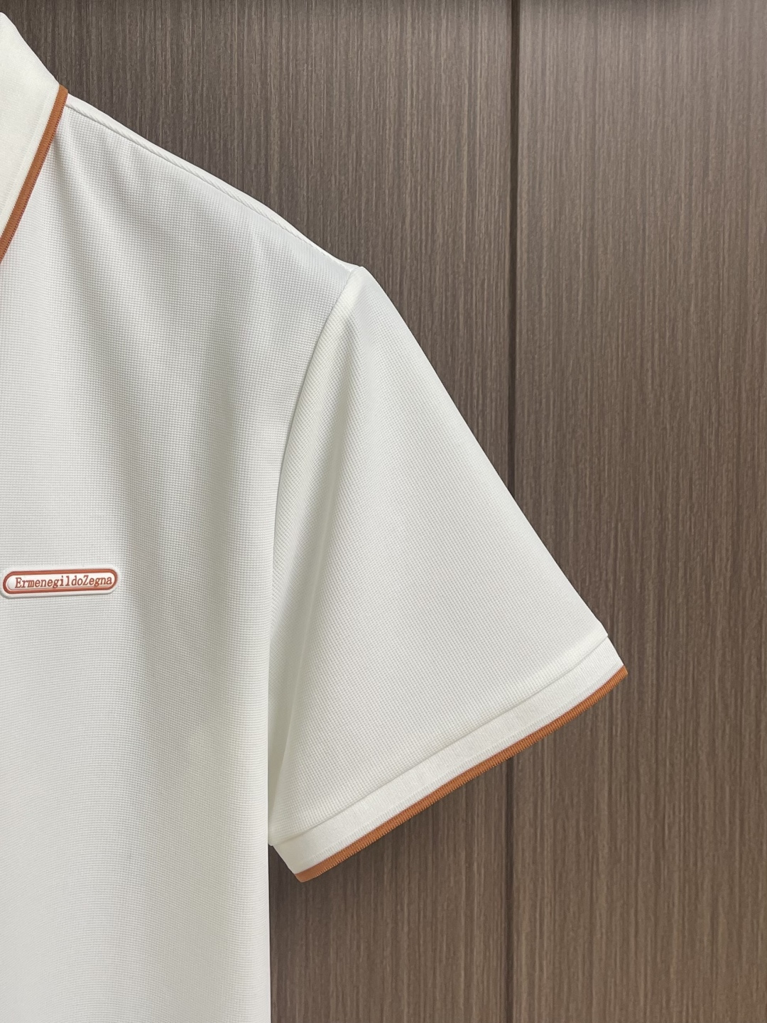 Zegna 2026SS新款短袖POLO，100％长绒棉珠地网眼面料，透气亲肤，抗皱有型！经典翻领，细节