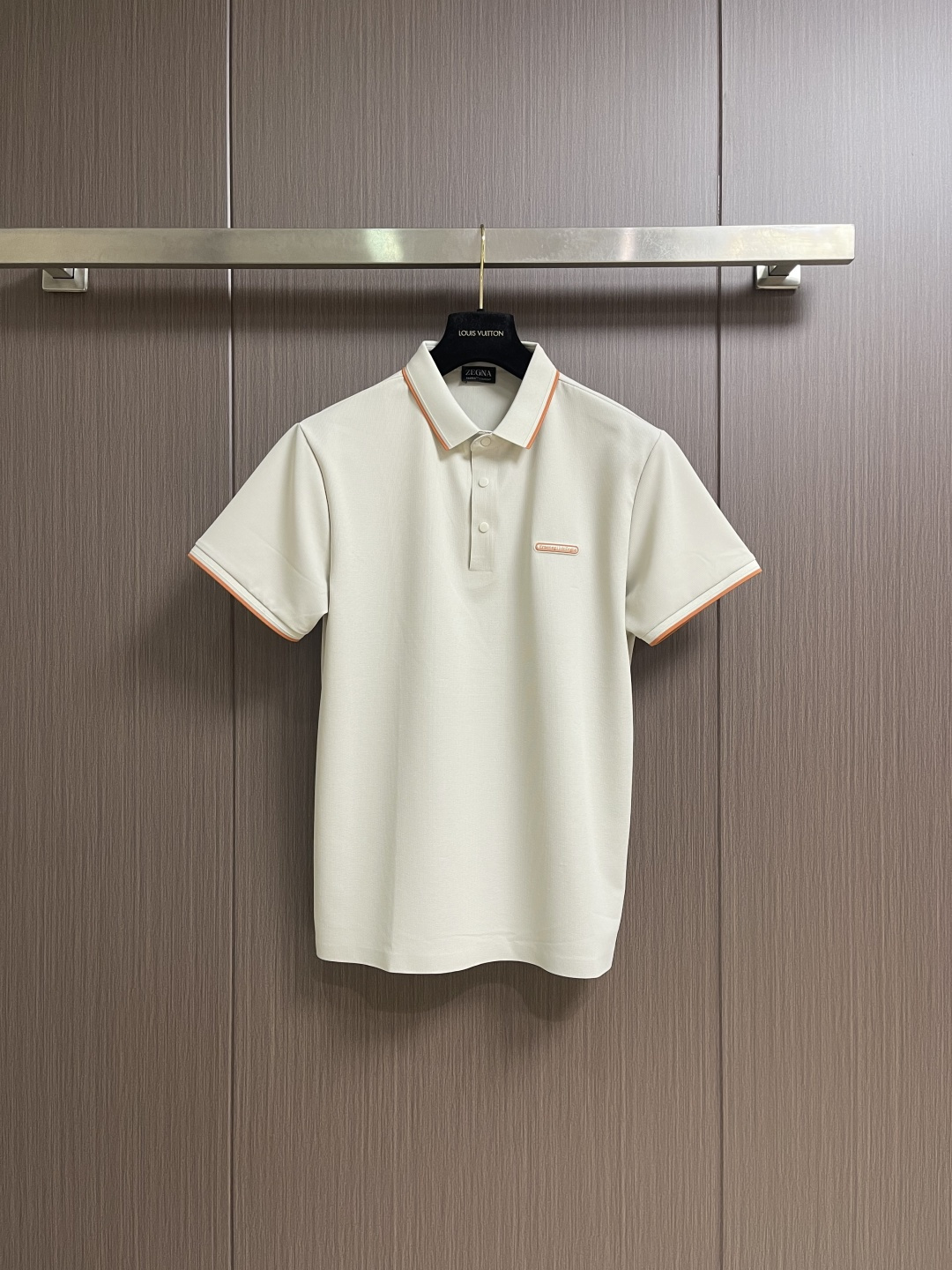 Zegna 2026SS新款短袖POLO，100％长绒棉珠地网眼面料，透气亲肤，抗皱有型！经典翻领，细节