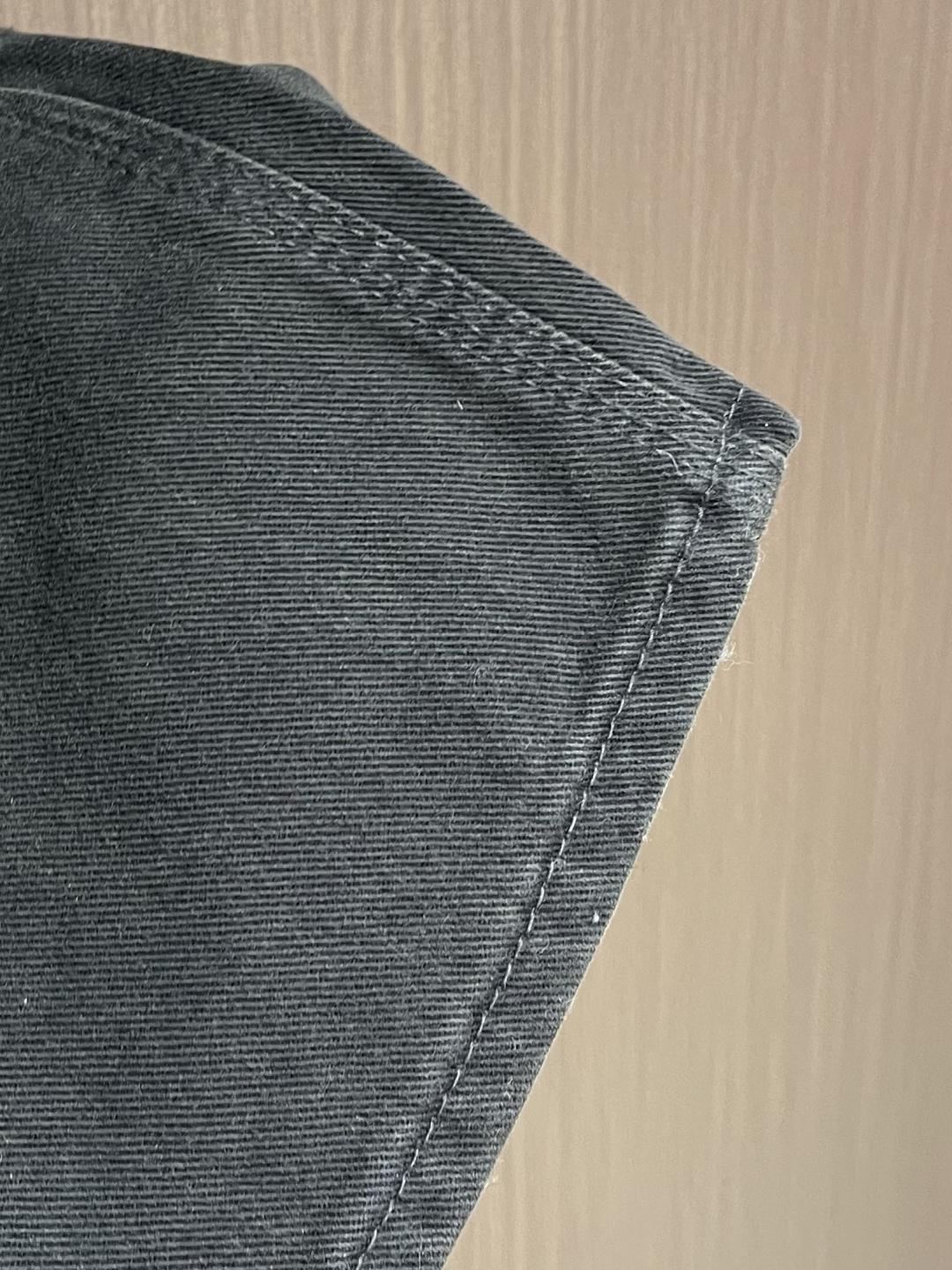 Balenciaga 2026ss新款双膝铆钉拼接撞色小众设计感vintage美式复古baggy牛仔裤，