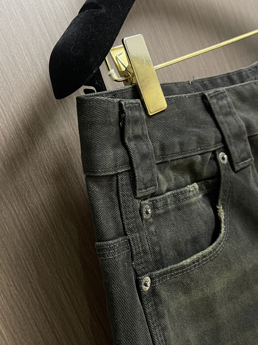 Balenciaga 2026ss新款双膝铆钉拼接撞色小众设计感vintage美式复古baggy牛仔裤，