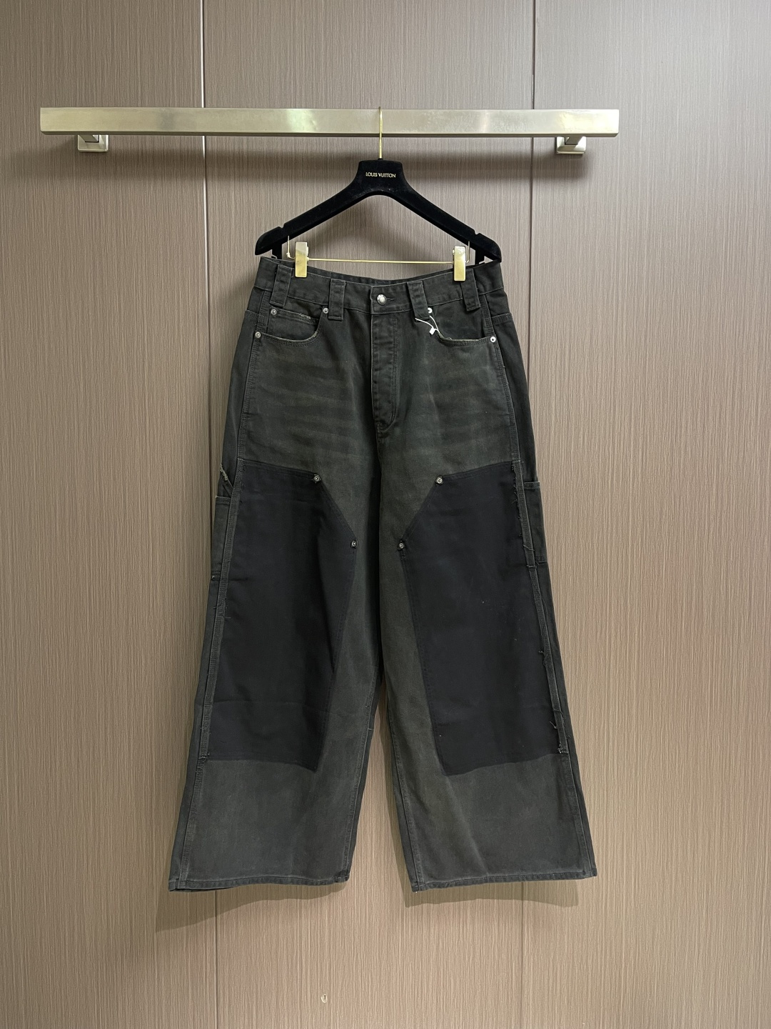 Balenciaga 2026ss新款双膝铆钉拼接撞色小众设计感vintage美式复古baggy牛仔裤，