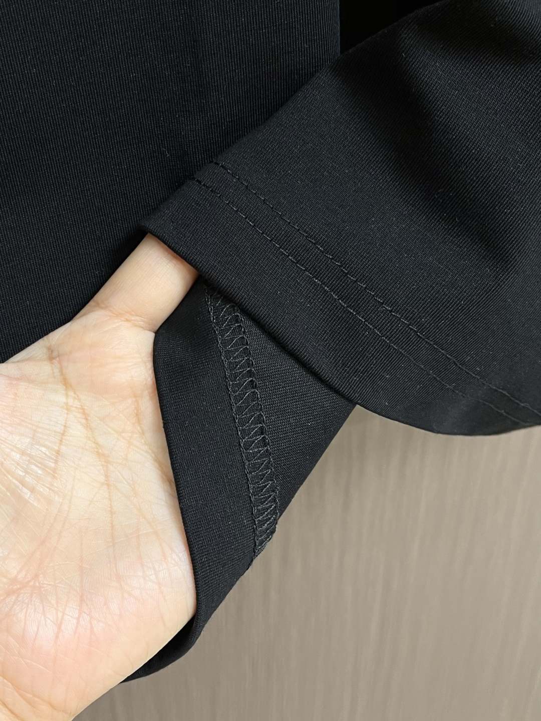 CanadaGoose加拿大鹅 2026ss春夏男士新款圆领短袖T恤。进口定织面料280纯棉🌾、面料手感