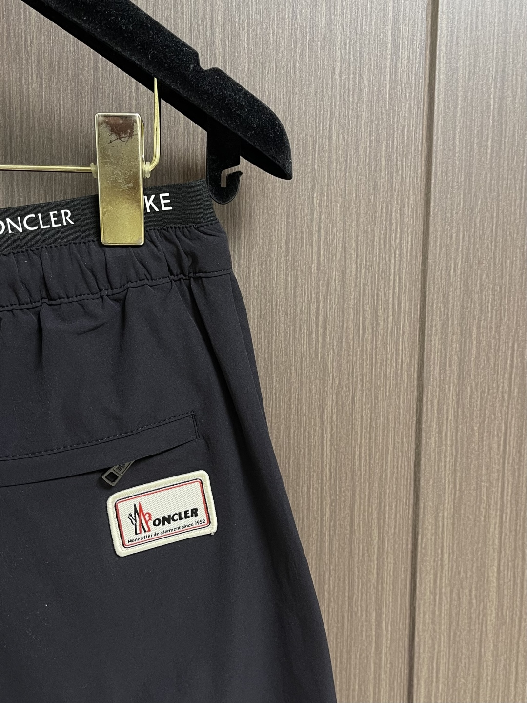 Moncler 2026ss新款短裤速干裤 高订制原版五金！上身效果超正，腿部线条完全得到彰显，全客供进