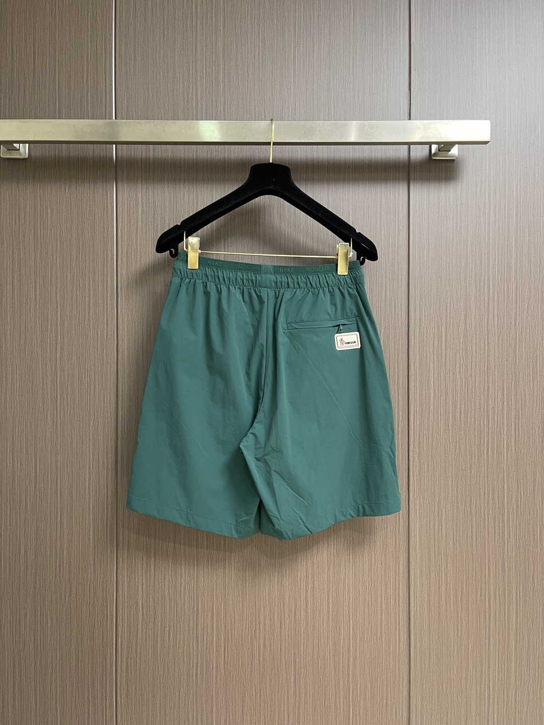 Moncler 2026ss新款短裤速干裤 高订制原版五金！上身效果超正，腿部线条完全得到彰显，全客供进