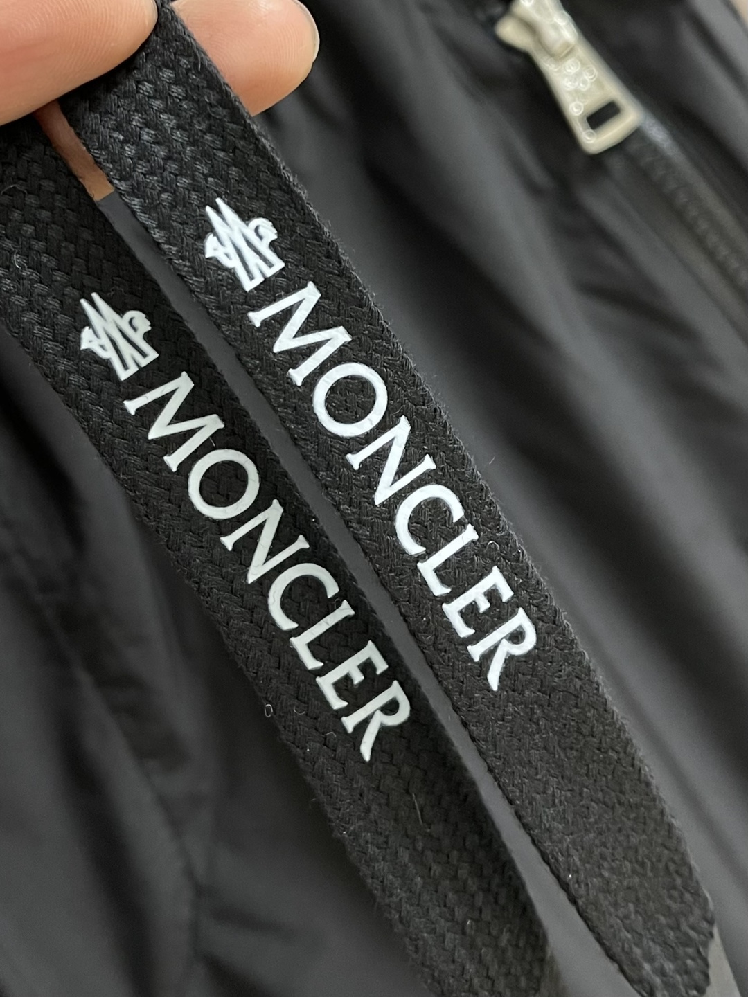 Moncler 2026ss新款短裤速干裤 高订制原版五金！上身效果超正，腿部线条完全得到彰显，全客供进