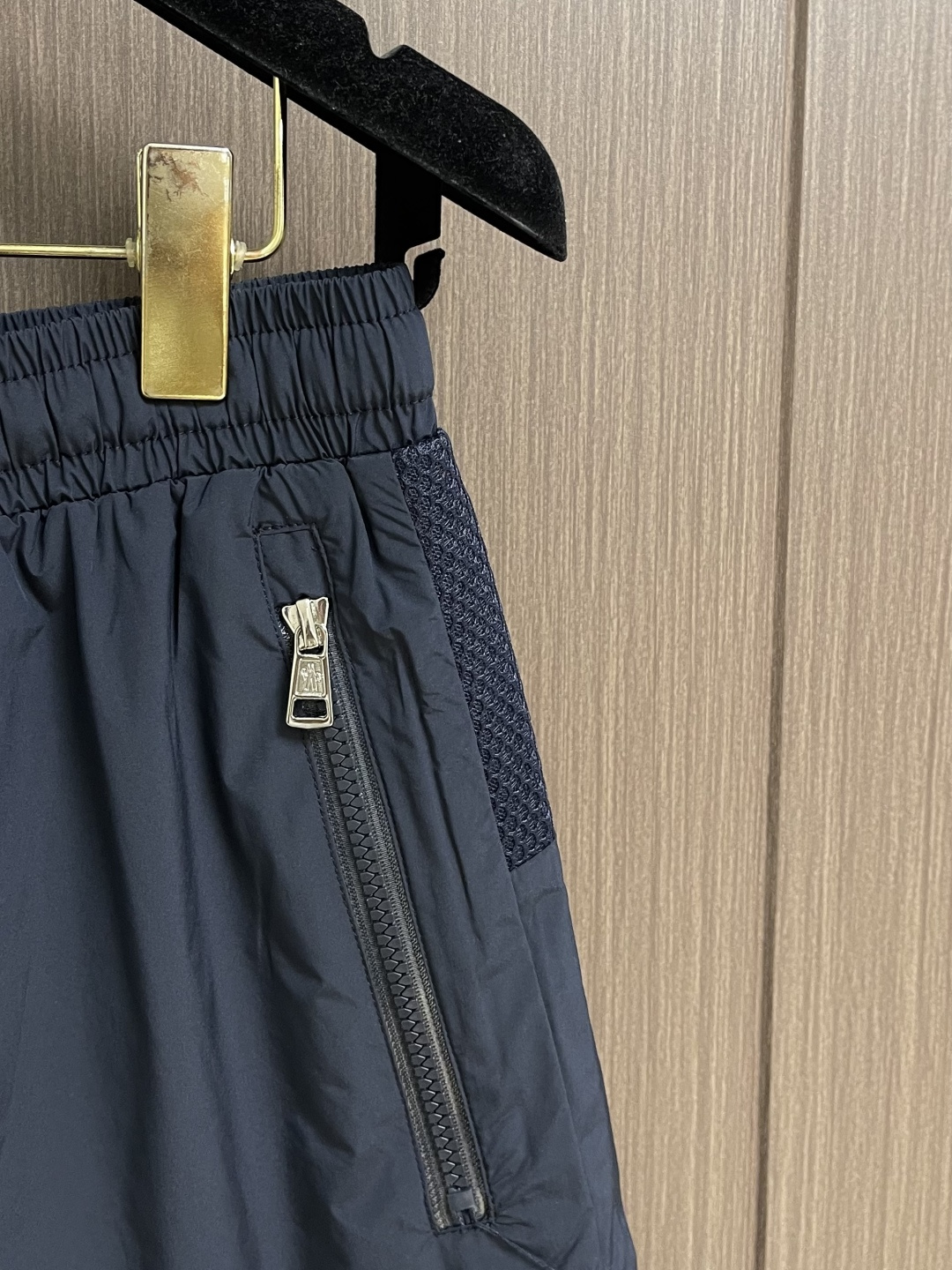 Moncler 2026ss新款短裤速干裤 高订制原版五金！上身效果超正，腿部线条完全得到彰显，全客供进