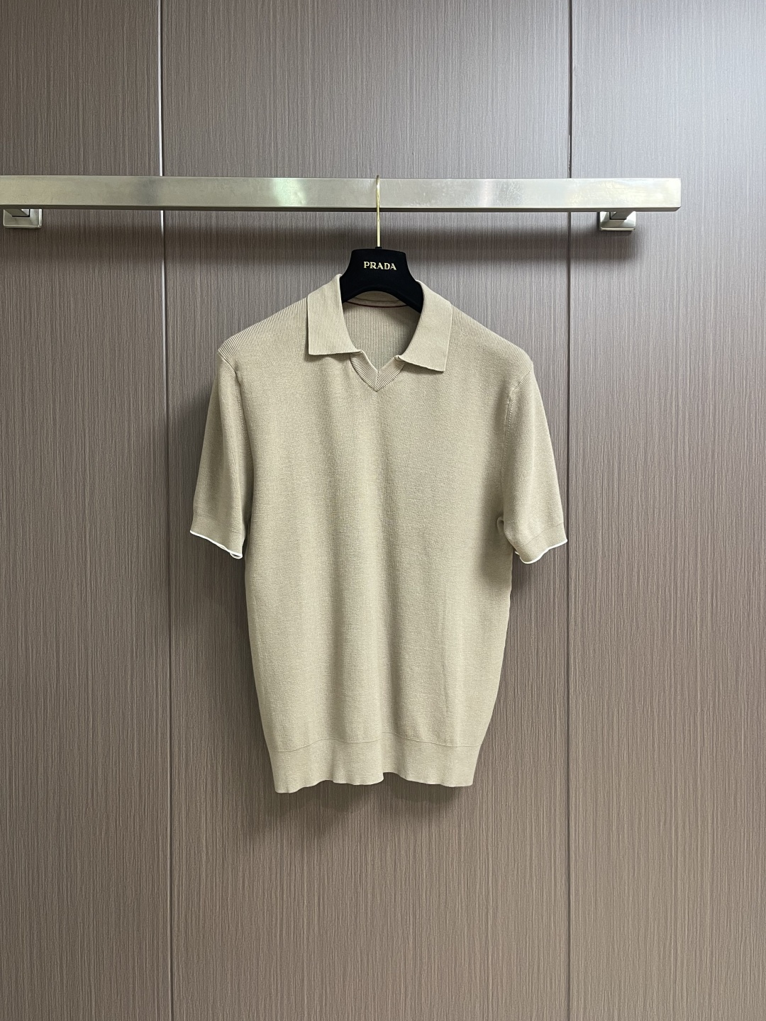 NO:845162,BC 2026ss summer new style knitted lapel short-sleeved polo, old money style short-sleeved pullover POLO knitting, customized linen and cotton blended wool, woven with imported loom (7 needles), customized wool, wool enzyme washing, size 48-54, 48 yards, chest 100, shoulder width 45, length 67, 50 yards, chest 104, shoulder width 46, length 68, size 52, chest 108, shoulder width 47, length 69  Size 54, bust 112, shoulder width 48, length 70, T-shirt,19860909BC 2026ss夏季新款针织翻领短袖polo,老钱风短袖套头POLO针织,定制麻棉混纺毛料,采用进口织机（7针）编织,定制毛料,毛料酵洗 尺码48-54 48码胸围100肩宽45衣长67 50码胸围104肩宽46衣长68 52码胸围108肩宽47衣长69 54码胸围112 肩宽48 衣长70,,T-shirt,,Men's clothing