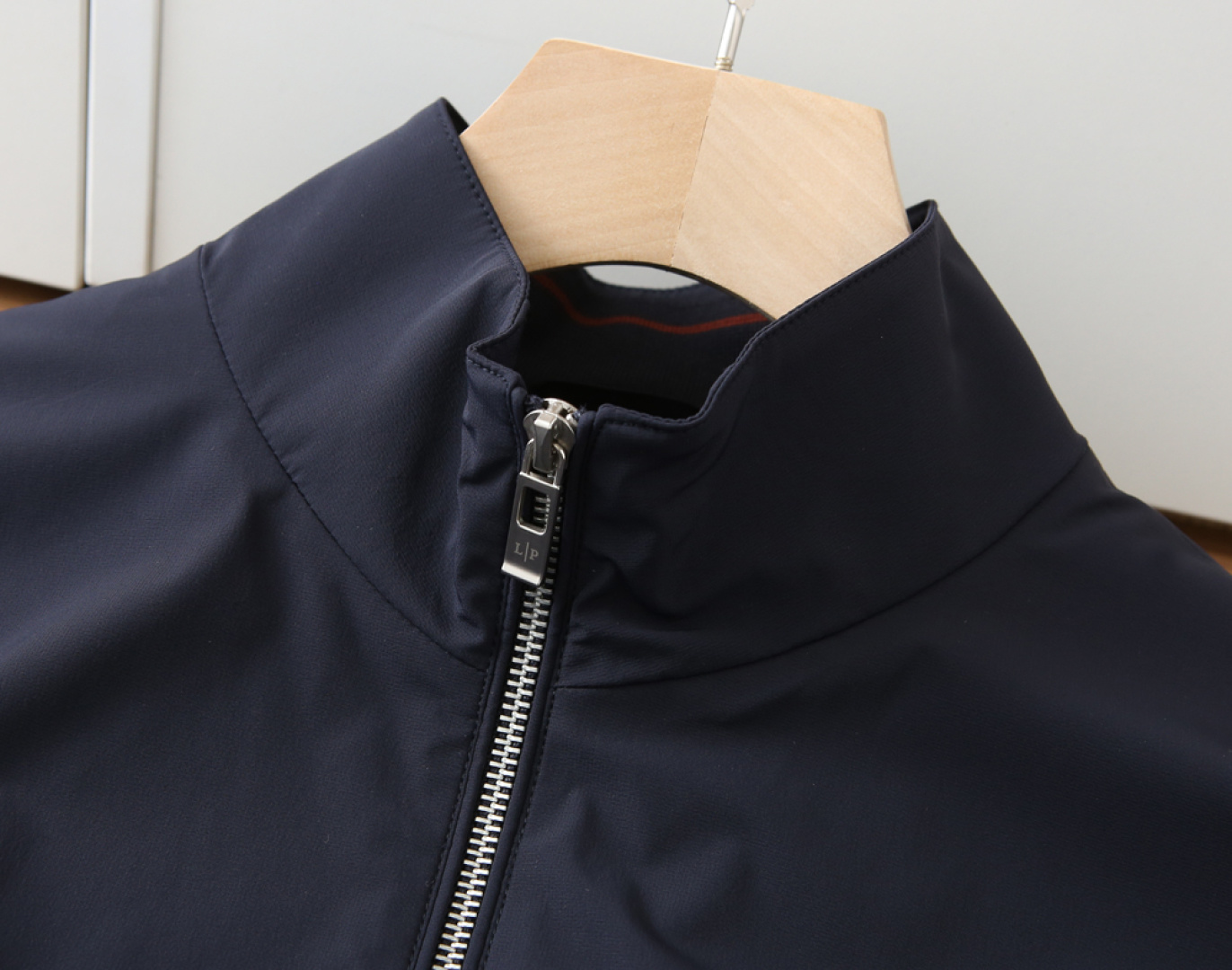 🌾lP🆕诺悠翩雅2026早春新款立领夹克外套，众多明星都爱穿的时尚百搭单品！喜欢经典简约的朋友,一定不能