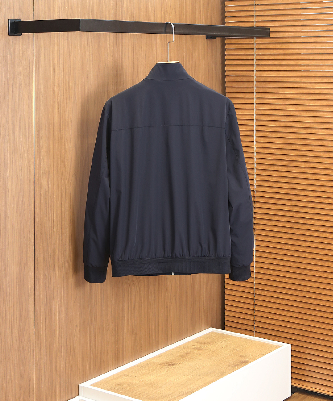 🌾lP🆕诺悠翩雅2026早春新款立领夹克外套，众多明星都爱穿的时尚百搭单品！喜欢经典简约的朋友,一定不能