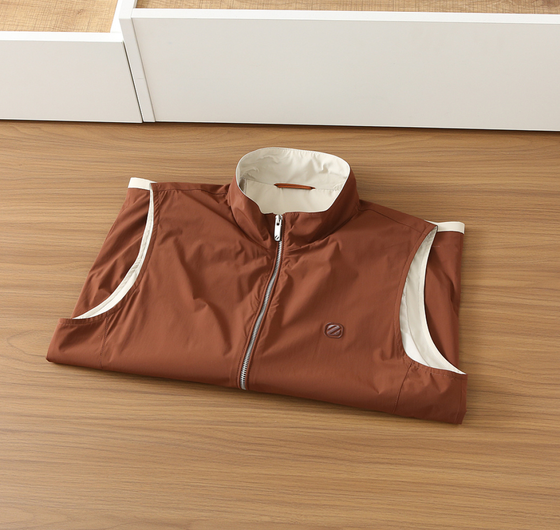 🌾马甲26SS出品新款!-ZEG*A最新定制男士商务休闲马甲。都市时尚精英衣橱必备款，高级修身显瘦，很适