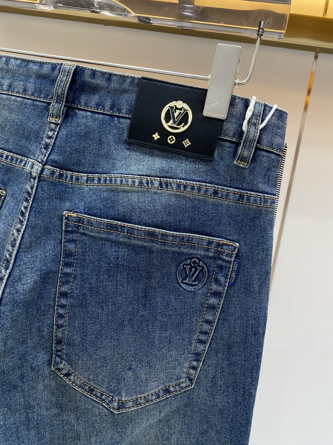 支持年后售后✅ 《𝙉𝙚𝙬🖤❤️驴家》2026春款水洗休闲牛仔裤，进口原版水洗弹力面料，舒适有弹性，独特设