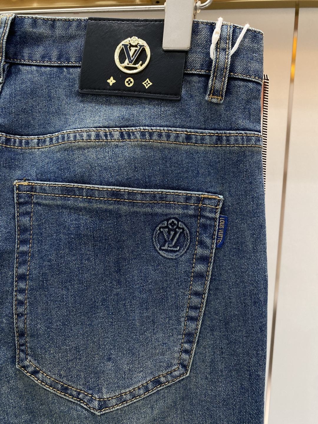 支持年后售后✅ 《𝙉𝙚𝙬🖤❤️驴家》2026春款水洗休闲牛仔裤，进口原版水洗弹力面料，舒适有弹性，独特设