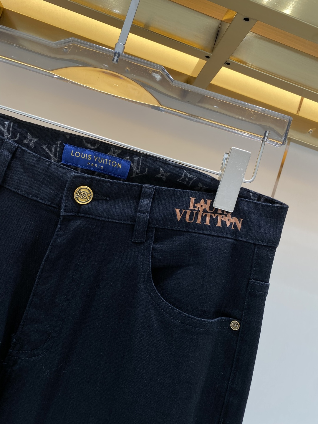 支持年后售后✅ 《𝙉𝙚𝙬🖤❤️驴家》2026春款水洗休闲牛仔裤，进口原版水洗弹力面料，舒适有弹性，独特设