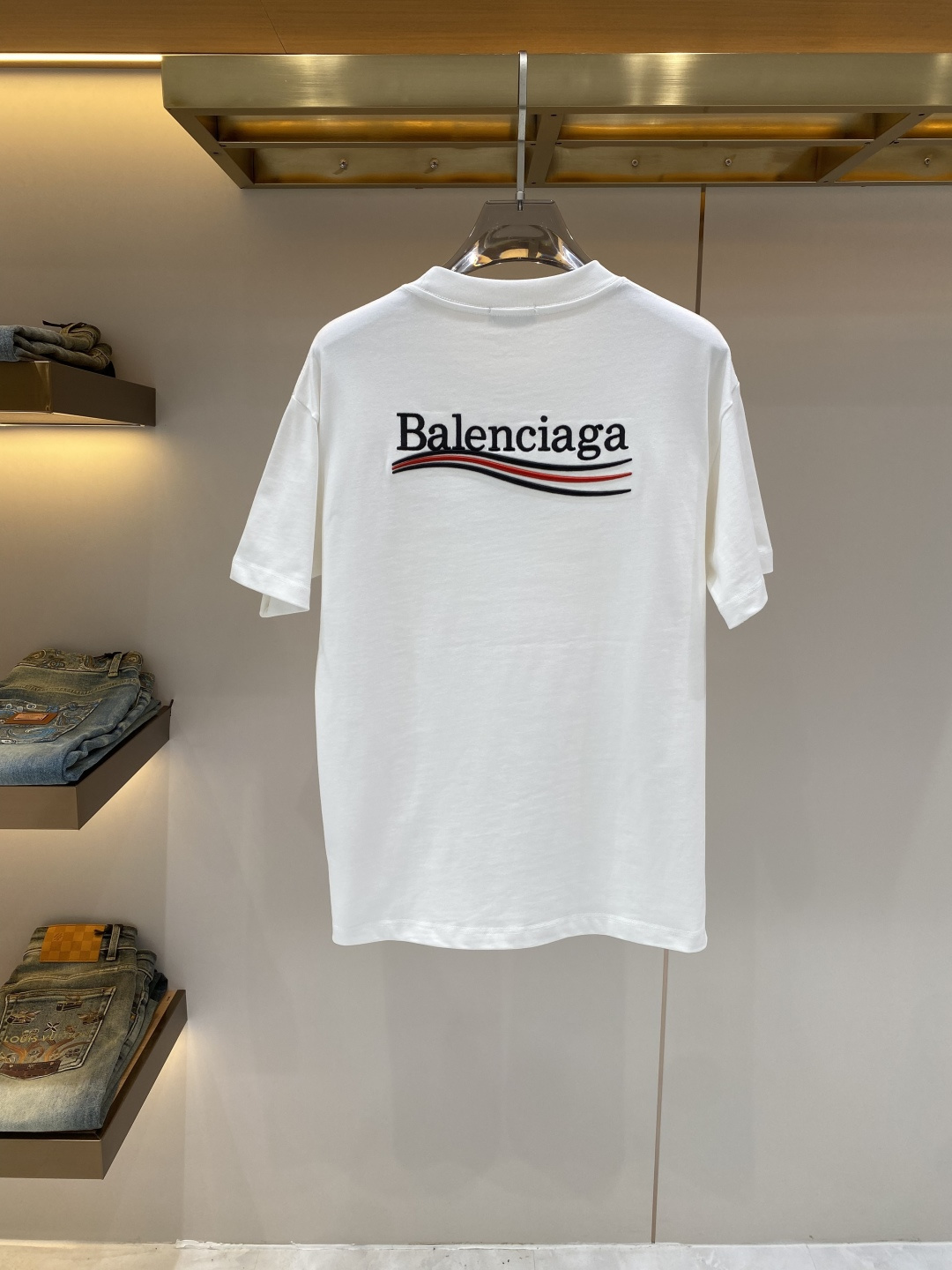 支持年后售后✅《𝙉𝙚𝙬🖤❤️巴黎家》2026新款首发专柜最新款短袖圆领T恤 高端订制 设计前卫时尚！刺绣