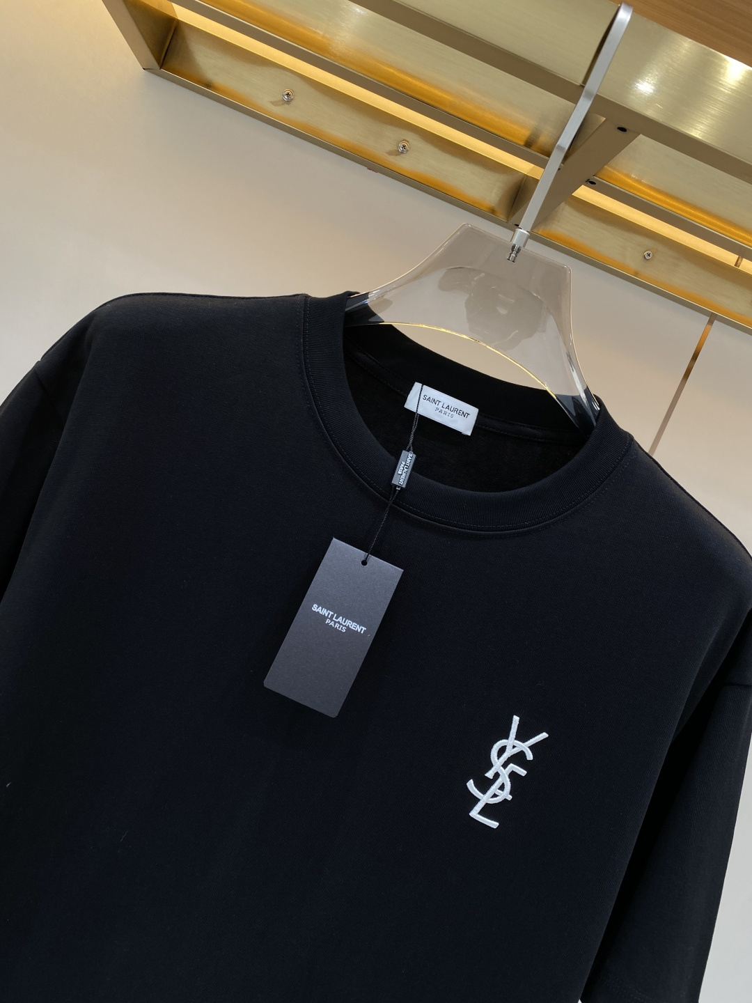 支持年后售后✅《𝙉𝙚𝙬🖤❤️圣罗家》2026短袖 顶级进口私货，高端字母短袖，时尚不失奢华 品质毋庸置疑