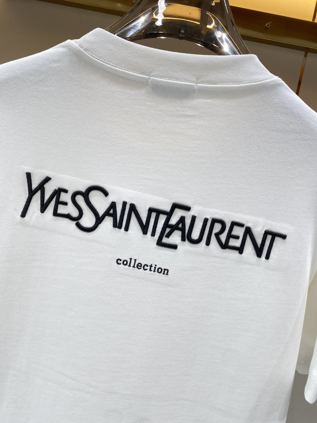 支持年后售后✅《𝙉𝙚𝙬🖤❤️圣罗家》2026短袖 顶级进口私货，高端字母短袖，时尚不失奢华 品质毋庸置疑