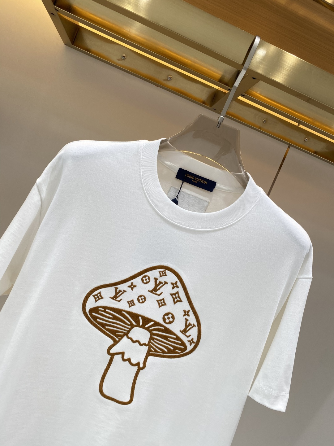 支持年后售后✅《𝙉𝙚𝙬🖤❤️驴家》2026短袖 顶级进口私货，高端字母短袖，时尚不失奢华 品质毋庸置疑 