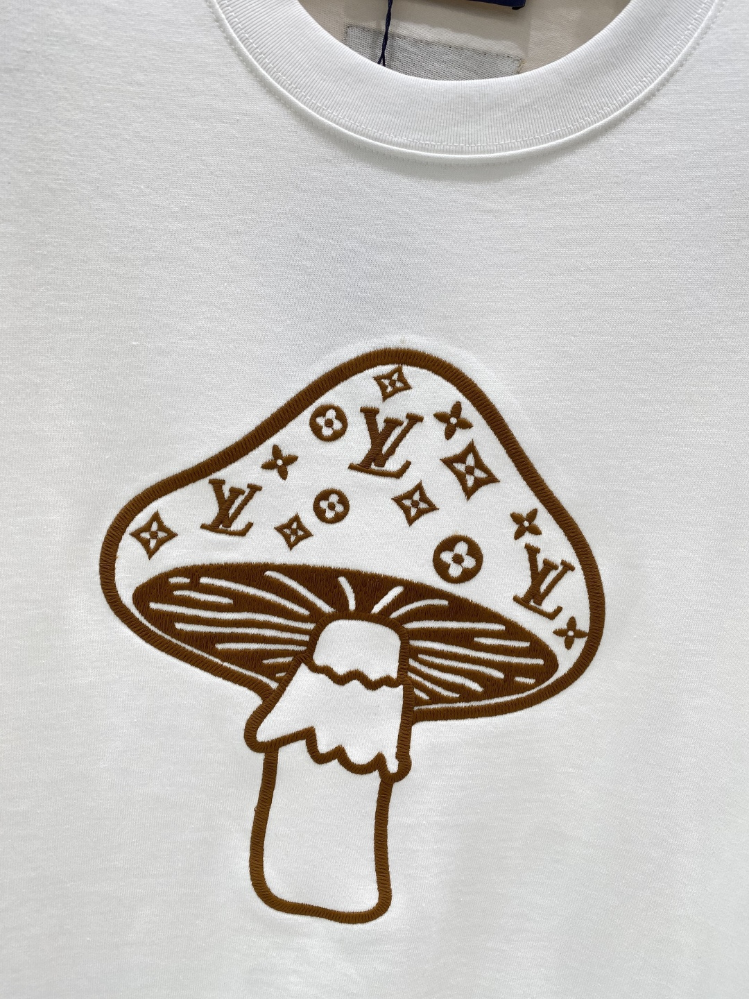 支持年后售后✅《𝙉𝙚𝙬🖤❤️驴家》2026短袖 顶级进口私货，高端字母短袖，时尚不失奢华 品质毋庸置疑 