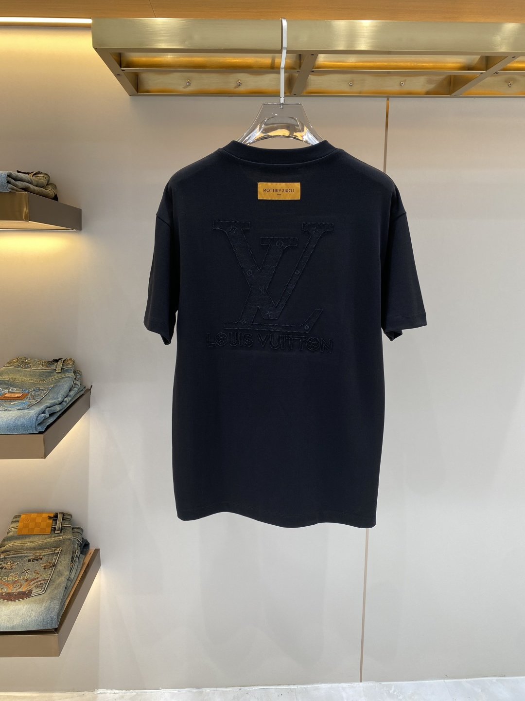 支持年后售后✅《𝙉𝙚𝙬🖤❤️驴家》2026短袖 顶级进口私货，高端字母短袖，时尚不失奢华 品质毋庸置疑 