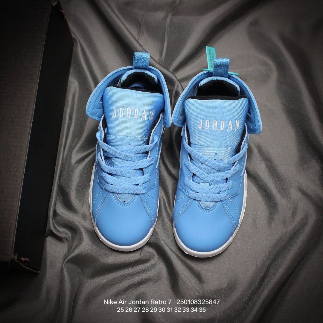 图片[8]-Jordan/乔丹 中大童学生的潮流童鞋❗️潮爹潮妈追寻的单品🎁采用贴膜牛培皮革鞋面材质，中底钢印及缜密拉帮效果❗️耐克乔丹Nike Air Jordan Retro 7乔丹AJ7代中帮复古休闲文化篮球鞋\” 类型：童鞋 尺码：25 26 27 28 29 30 31 32 33 34 35-选品中心