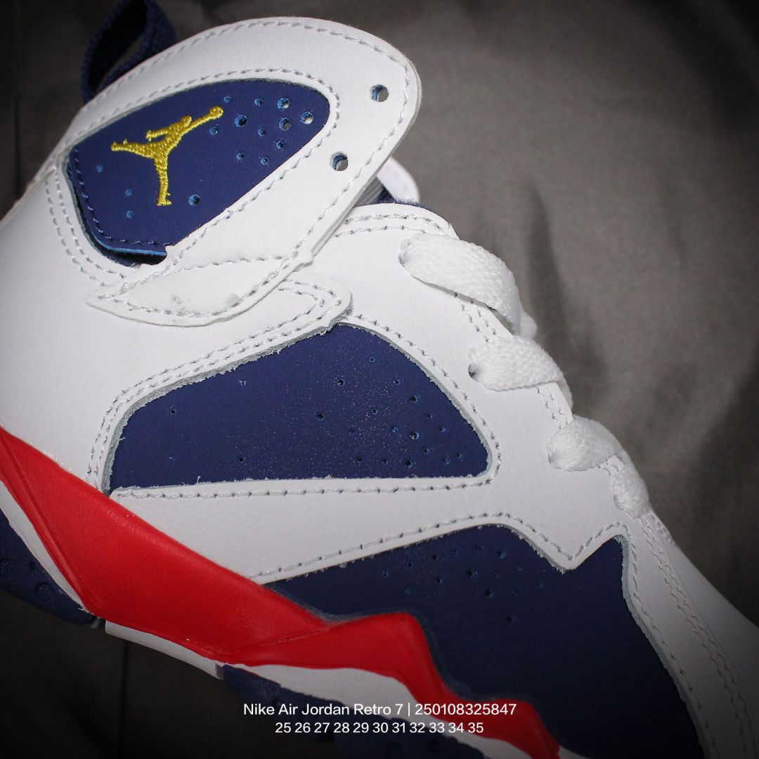 图片[6]-Jordan/乔丹 中大童学生的潮流童鞋❗️潮爹潮妈追寻的单品🎁采用贴膜牛培皮革鞋面材质，中底钢印及缜密拉帮效果❗️耐克乔丹Nike Air Jordan Retro 7乔丹AJ7代中帮复古休闲文化篮球鞋\” 类型：童鞋 尺码：25 26 27 28 29 30 31 32 33 34 35-选品中心