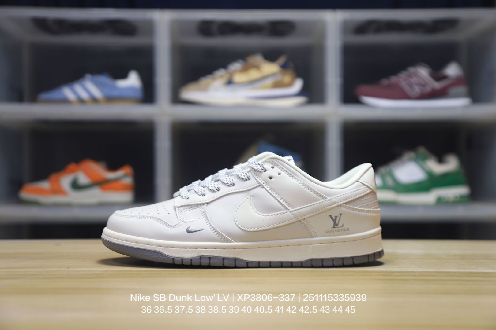 💰120
Nike/耐克 男女鞋真标半码制，全新更新数据窄楦翘头版型，采用荔枝纹牛剖革组合提花牛仔帆布鞋面材质，大厂水平严控清洁度，缜密拉帮中底布，鞋垫嵌EVA缓震物料及背胶，全新窄版翘头耐磨橡胶大底❗️创意定制配色,联乘法国顶级高奢品牌·路易威登Louis Vuitton x Nike SB Dunk Low"LV Monogram"扣篮系列低帮休闲运动滑板板鞋 XP3816-337

类型：男女鞋
码数：36 36.5 37.5 38 38.5 39 40 40.5 41 42 42.5 43 44 45
编码：251115335.939