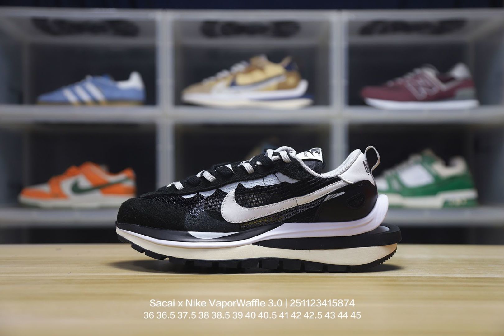 💰190
Nike/耐克 原厂机台飞织网纱鞋面材质,东莞百宏织唛双鞋舌标,正确数据印转工艺,钩子的边缘描漆整齐,独立私模正确五层分离大底,中底嵌入超轻发泡EVA缓震材质及V型TPU稳固支持架,双层进口无味切片打磨组合鞋底,外置超国标95%橡胶外底❗再掀解构热潮,潮流时尚增高利器❗联名日式解构美学小众时装品牌Sacai x Nike VaporWaffle 3.0"Royal Fuchsia"系列改良马拉松变形解构前卫设计五层底休闲运动慢跑鞋“透吸浅灰黑红宝蓝大重叠双钩子”
类型:男女鞋
码数:36 36.5 37.5 38 38.5 39 40 40.5 41 42 42.5 43 44 45
编码:251123415.874