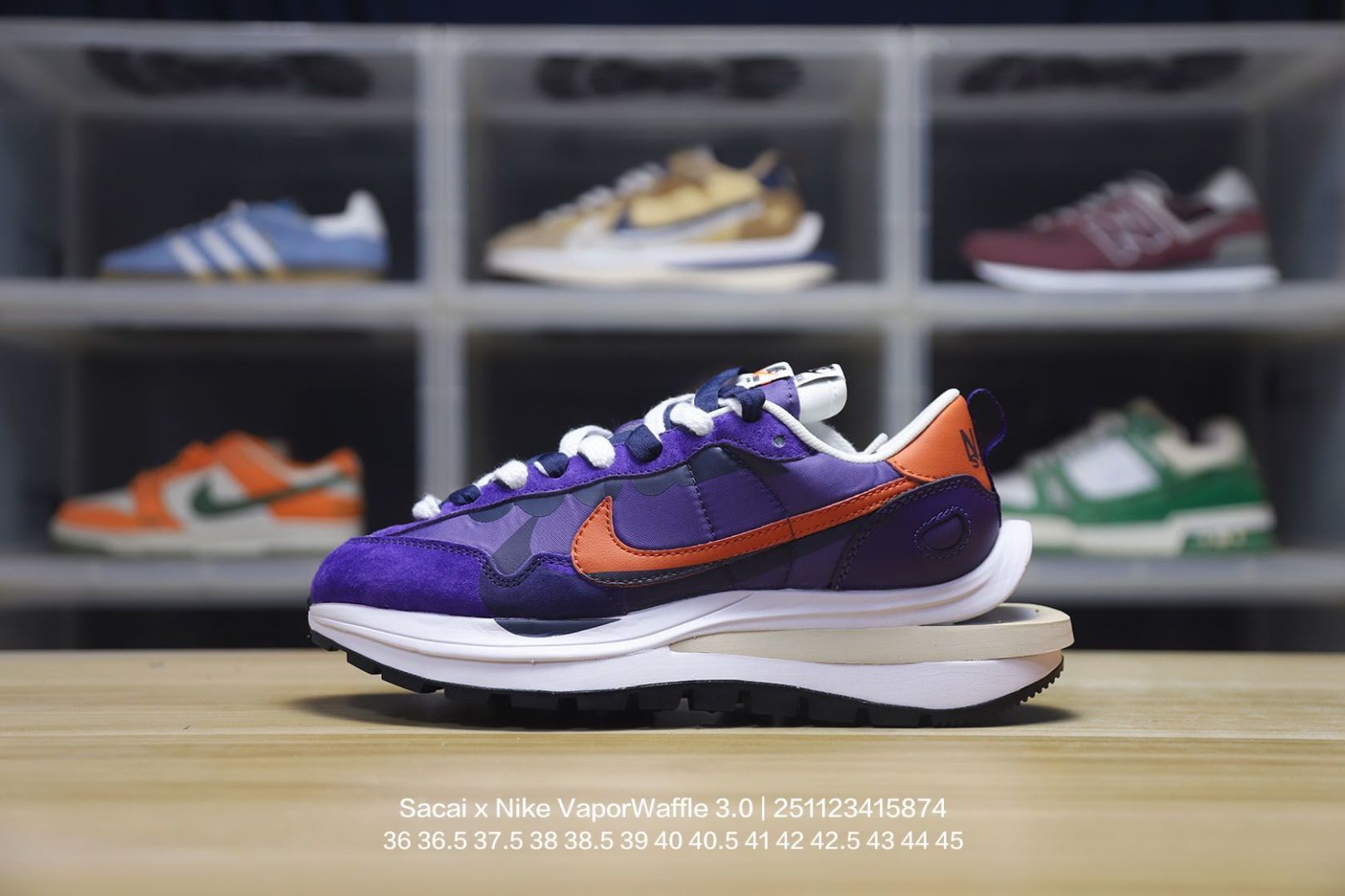 💰190
Nike/耐克 原厂机台飞织网纱鞋面材质,东莞百宏织唛双鞋舌标,正确数据印转工艺,钩子的边缘描漆整齐,独立私模正确五层分离大底,中底嵌入超轻发泡EVA缓震材质及V型TPU稳固支持架,双层进口无味切片打磨组合鞋底,外置超国标95%橡胶外底❗再掀解构热潮,潮流时尚增高利器❗联名日式解构美学小众时装品牌Sacai x Nike VaporWaffle 3.0"Royal Fuchsia"系列改良马拉松变形解构前卫设计五层底休闲运动慢跑鞋“透吸浅灰黑红宝蓝大重叠双钩子”
类型:男女鞋
码数:36 36.5 37.5 38 38.5 39 40 40.5 41 42 42.5 43 44 45
编码:251123415.874