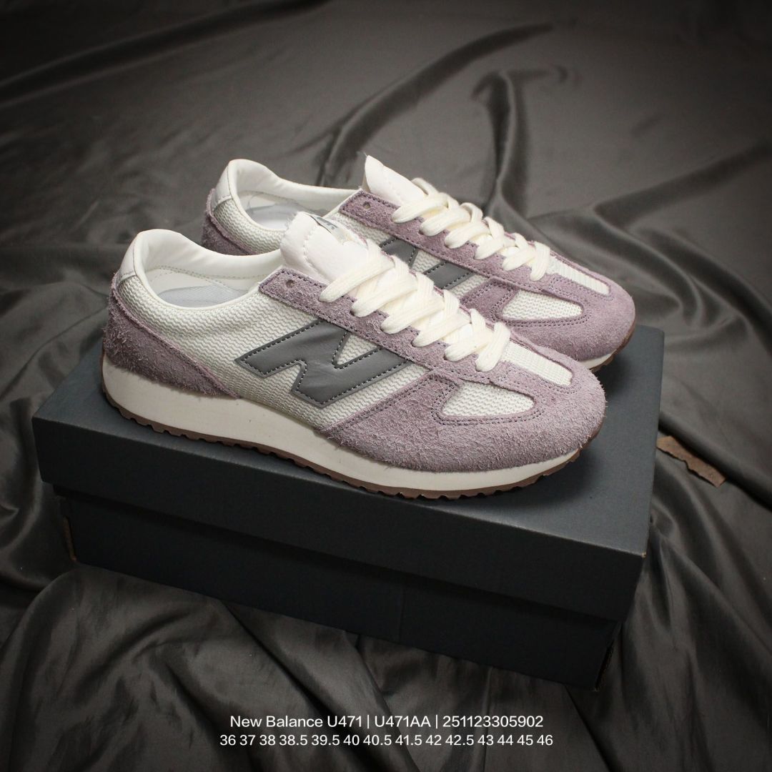 🈴💰90
New Balance/新百伦 男女鞋真标半码制,原楦原纸版开发,采用长绒翻毛皮组合组合网织布鞋面材质,中底EVA发泡缓震组合防滑耐磨橡胶外底❗️复古潮流的代表作,NB新百伦New Balance U471系列低帮经典复古休闲运动慢跑鞋“翻毛米白紫蓝 U471AA
类型:男女鞋
码数:36 37 38 38.5 39.5 40 40.5 41.5 42 42.5 43 44 45 46
编码:251123305.902