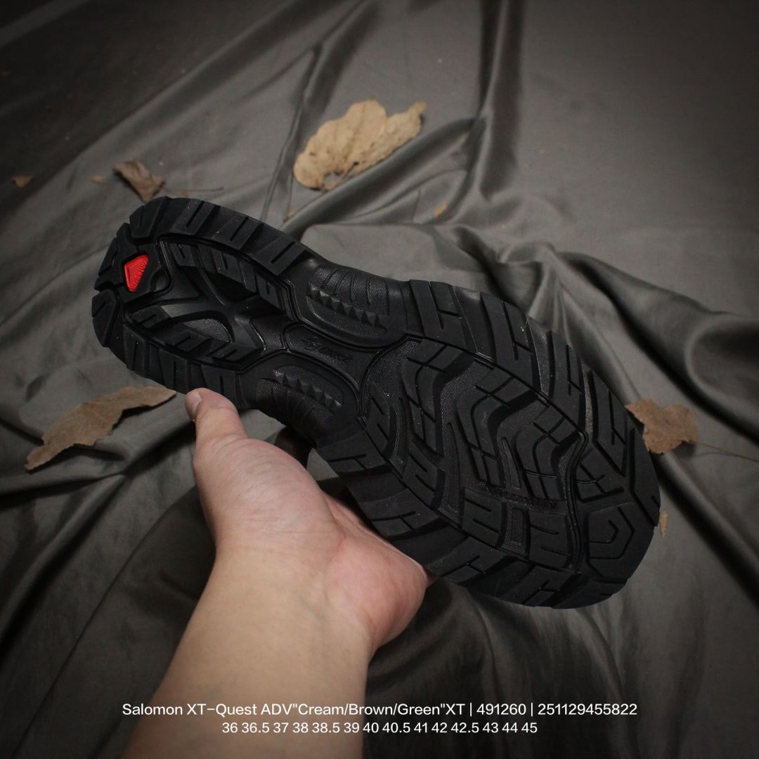 💰240
Salomon/萨洛蒙 男女鞋真标半码制,升级原装原纸版开发版型,采用透气网布与防护皮革组合鞋面材质,牛角扣系带开合,欧索莱环保去臭环型组合鞋垫,外置4D先进科技以及Contagrip大底❗️法国户外品牌-萨洛蒙/Salomon XT-Quest ADV"Cream/Brown/Green"XT探索者系列潮流越野机能户外休闲运动跑步鞋“奶白浅棕绿 491260
类型:男女鞋
码数:36 36.5 37 38 38.5 39 40 40.5 41 42 42.5 43 44 45
编码:251129455.822