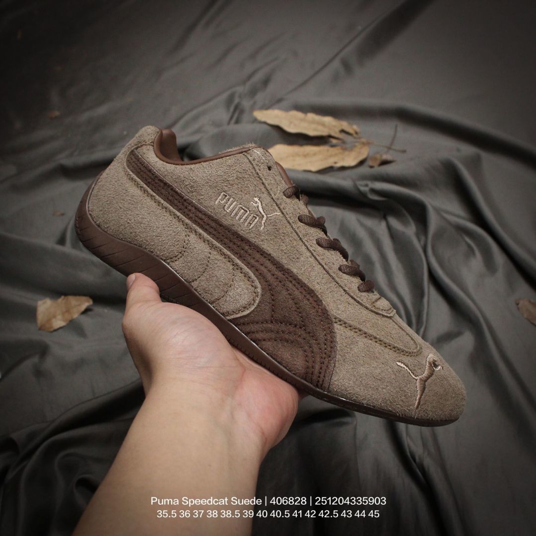 PUMA/彪马 升级原楦原纸版开发,采用翻毛皮鞋面材质,外置轻量耐磨橡胶大底❗️解构经典的速度美学! Puma Speedcat Suede "Red"极速赛车系列低帮薄底德训风拼接复古百搭休闲运动赛车鞋 406828 类型:男女鞋