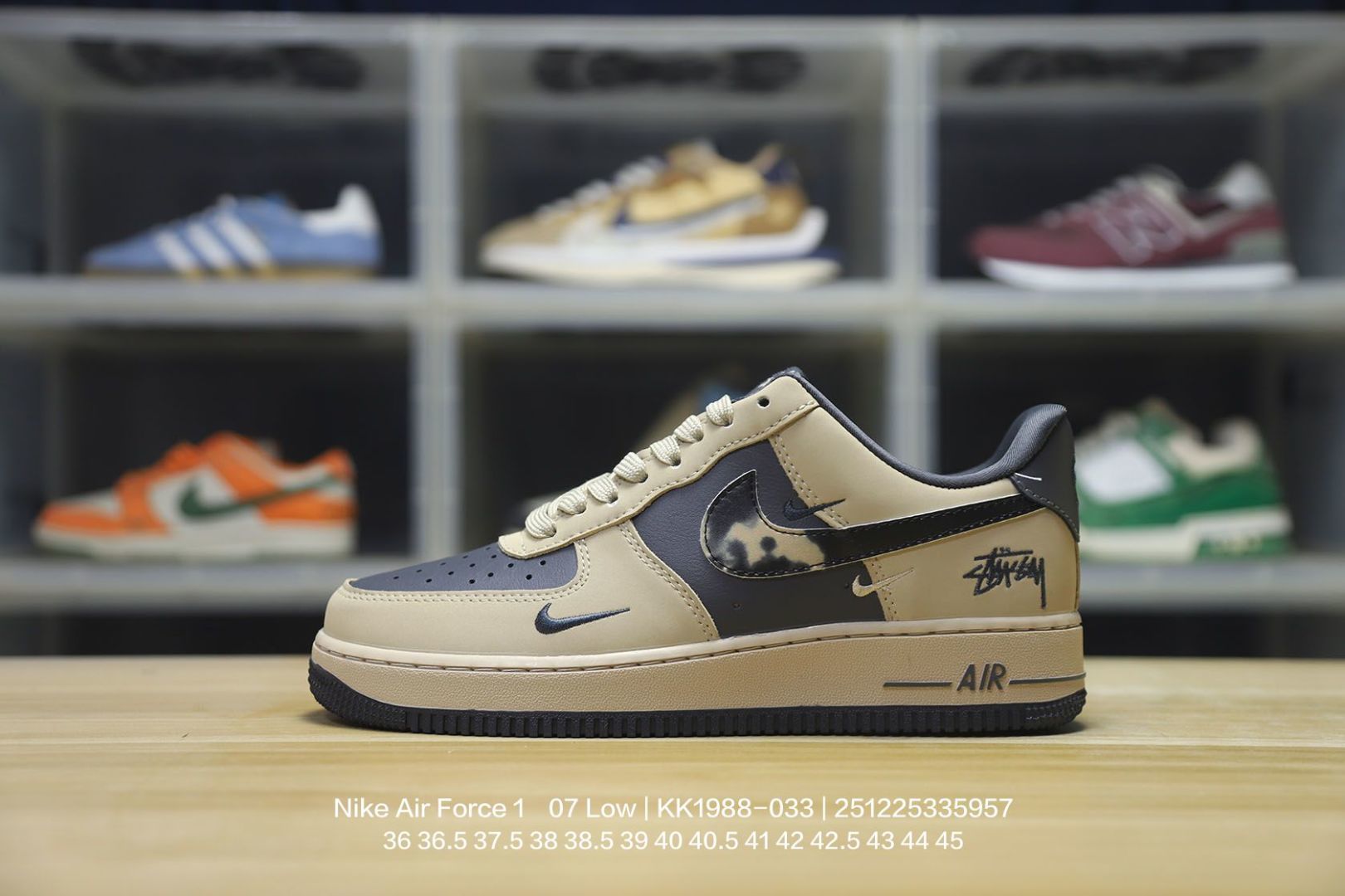 💰120
Nike/耐克 原楦原纸版开发版型,采用硬质荔枝纹牛剖革鞋面材质鞋面,内置全掌Air Sole气垫❗美国元祖街头潮牌-斯图西Stussy x Nike Air Force 1´07 Low"Stussy"空军一号经典低帮百搭休闲运动板鞋“联名土黄黑扎染斯图西刺绣 KK1988-033
395
类型:男女鞋
码数:36 36.5 37.5 38 38.5 39 40 40.5 41 42 42.5 43 44 45
编码:251225335.957