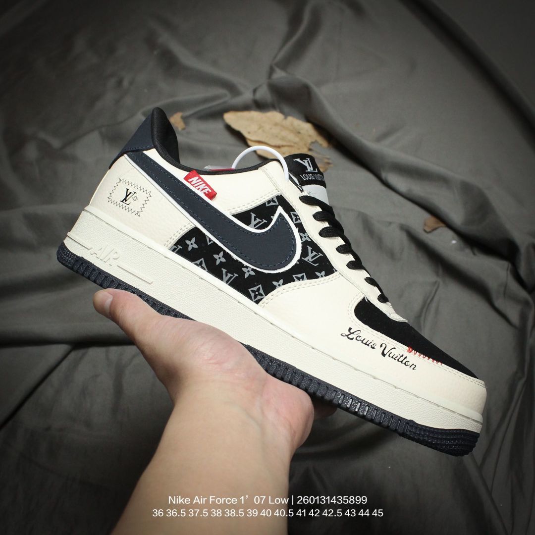 _dpM9s5DQODSH5pAovLz3li5p47n_1GphYqIwV9A