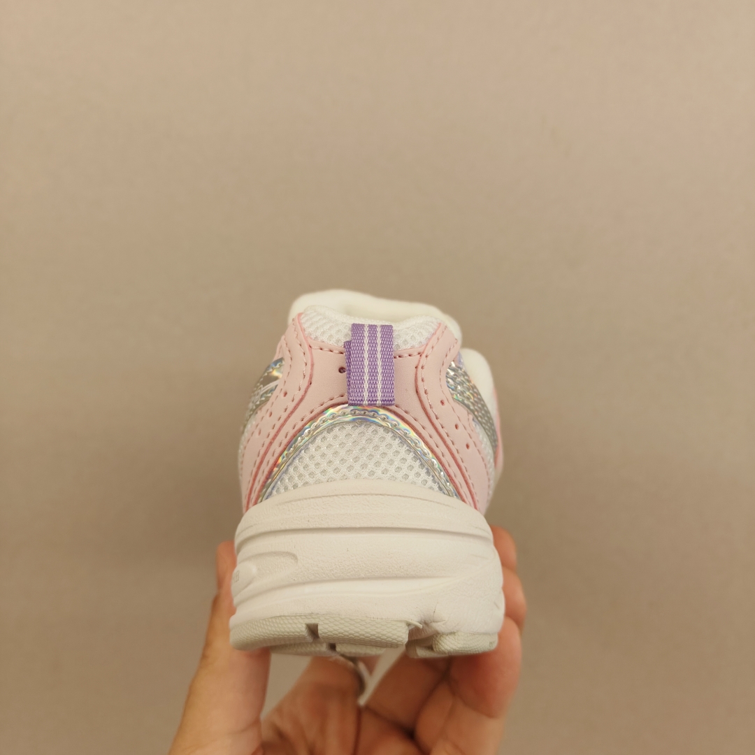 图片[5]-ＮＢ530亲子款软材质+魔术贴+防臭海波丽鞋店 尺码26-37 带来经典系列 经典的530系列！该系列传承了品牌的诸多优点，大胆创新！堪称经典系列里的经典，也是最为热门的系列！时隔一年，再次带来的童鞋，必属重磅～-选品中心