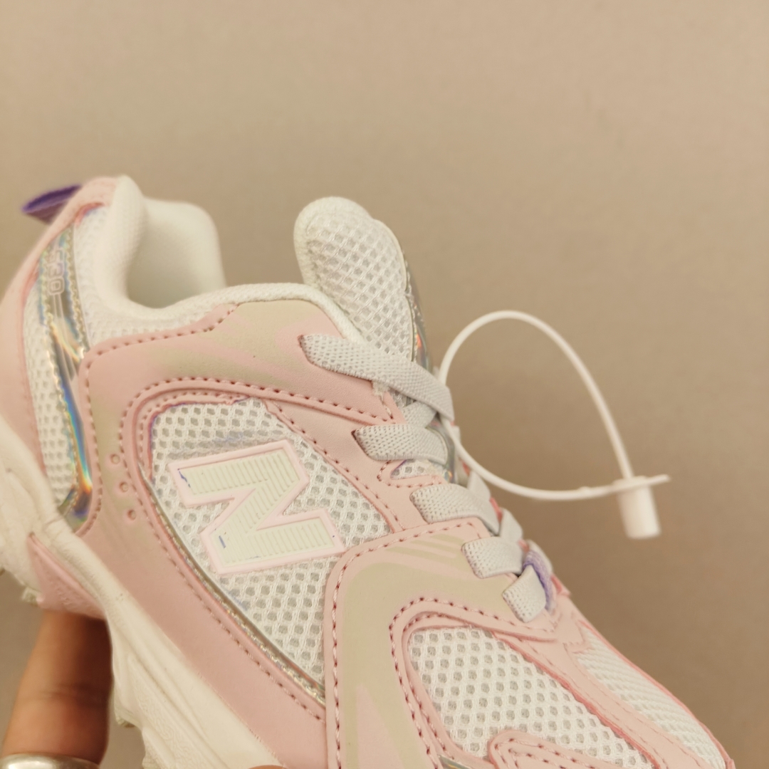 图片[6]-ＮＢ530亲子款软材质+魔术贴+防臭海波丽鞋店 尺码26-37 带来经典系列 经典的530系列！该系列传承了品牌的诸多优点，大胆创新！堪称经典系列里的经典，也是最为热门的系列！时隔一年，再次带来的童鞋，必属重磅～-选品中心