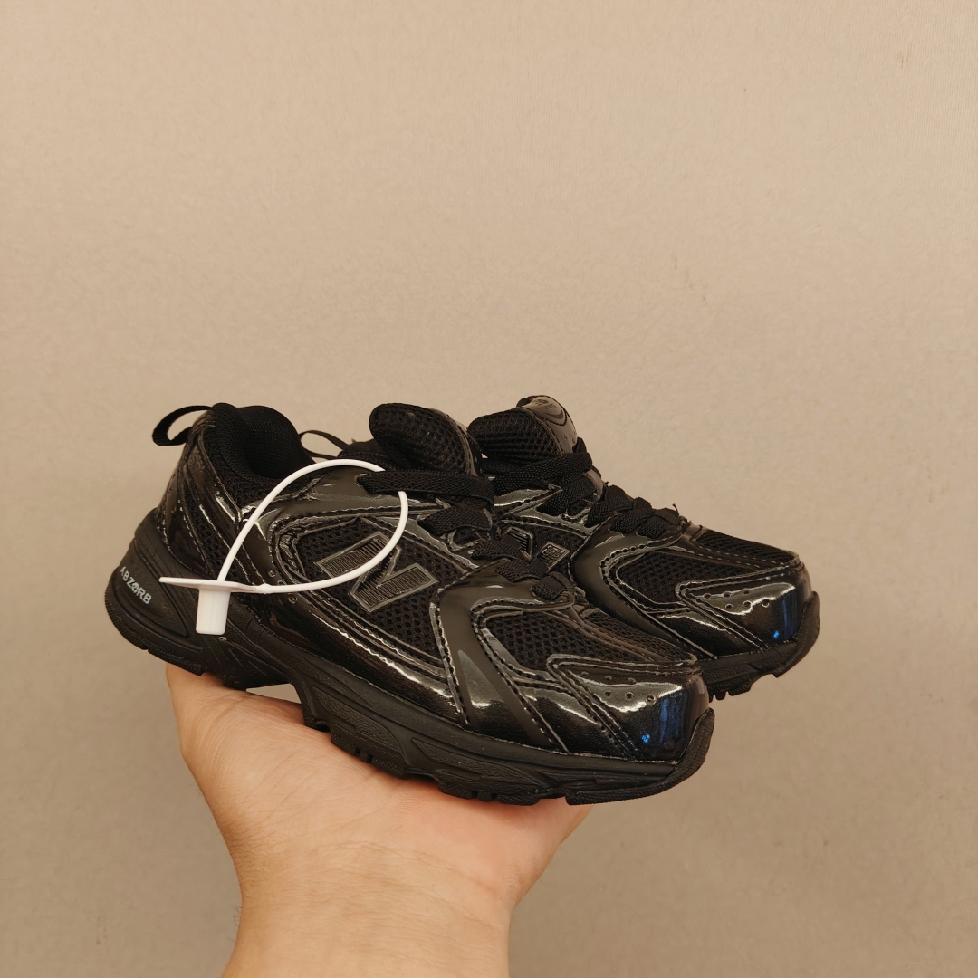 图片[2]-ＮＢ530亲子款软材质+魔术贴+防臭海波丽鞋店 尺码26-37 带来经典系列 经典的530系列！该系列传承了品牌的诸多优点，大胆创新！堪称经典系列里的经典，也是最为热门的系列！时隔一年，再次带来的童鞋，必属重磅～-选品中心