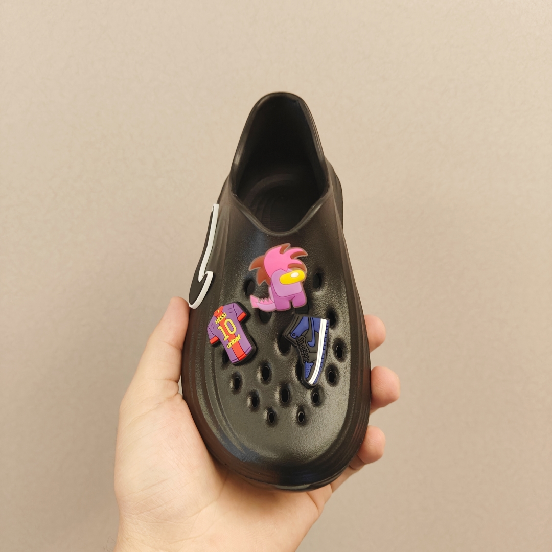 图片[3]-新款耐克 儿童。成人 可以发光带灯，夜晚走路会闪光 卡骆驰儿童洞洞鞋26-35码 （不要配件可减10元）儿童鞋陆续更新配色。。。。。 鞋子材质采用环保发泡一体成型，轻软舒适。全面贴合脚掌，拱桥足弓，回弹厚底～👍-选品中心