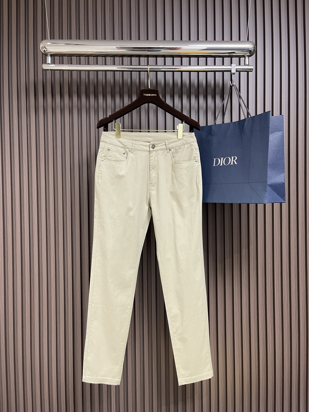 NO:121596,Loropiana lp Early spring new hoodies casual pants, custom-made blended fabrics are soft and comfortable to combine high-end warmth, and the pants are comfortable and inclusive!  All-match, casual first choice. Size 30-38 with 35 without 37, loro piana, loro piana, alexander wang19860909loropiana lp 早春新款卫裤休闲裤,定制混纺面料软糯舒集高级感温暖度于一体,裤型舒适包容性极强！百搭,休闲首选.尺码30-38 有35 无37,,loro piana,loro piana,alexander wang,Men's clothing