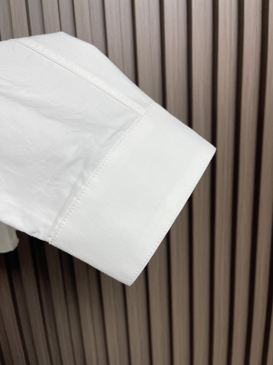 Dior and Hylton Nel White Cotton Twill Zip Shirt - Modern Casual Style 8 cmp i1741106208713 5320 0 5