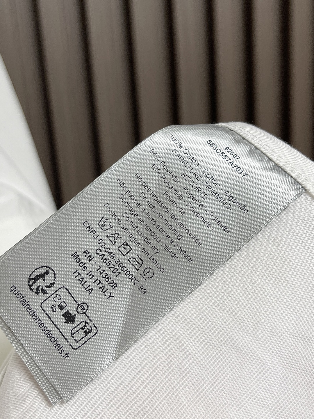 Dior and Hylton Nel White Cotton Twill Zip Shirt - Modern Casual Style 10 cmp i1741106208784 4875 0 8