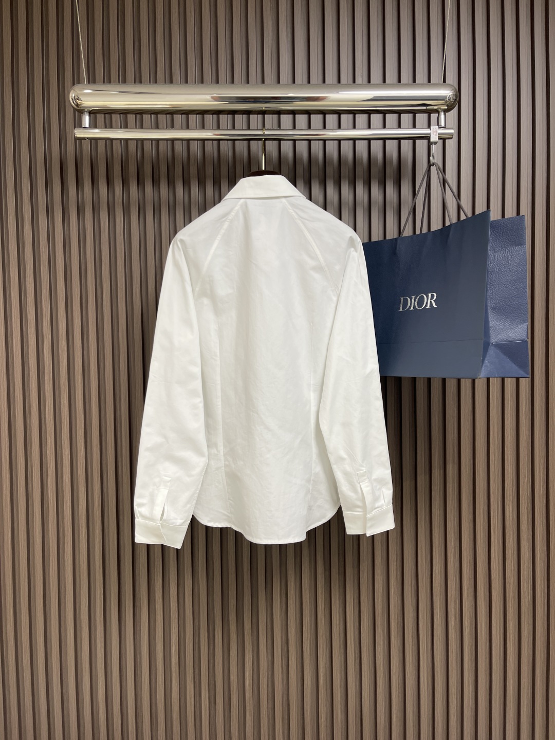 Dior and Hylton Nel White Cotton Twill Zip Shirt - Modern Casual Style 3 cmp i1741106209186 7714 0 1