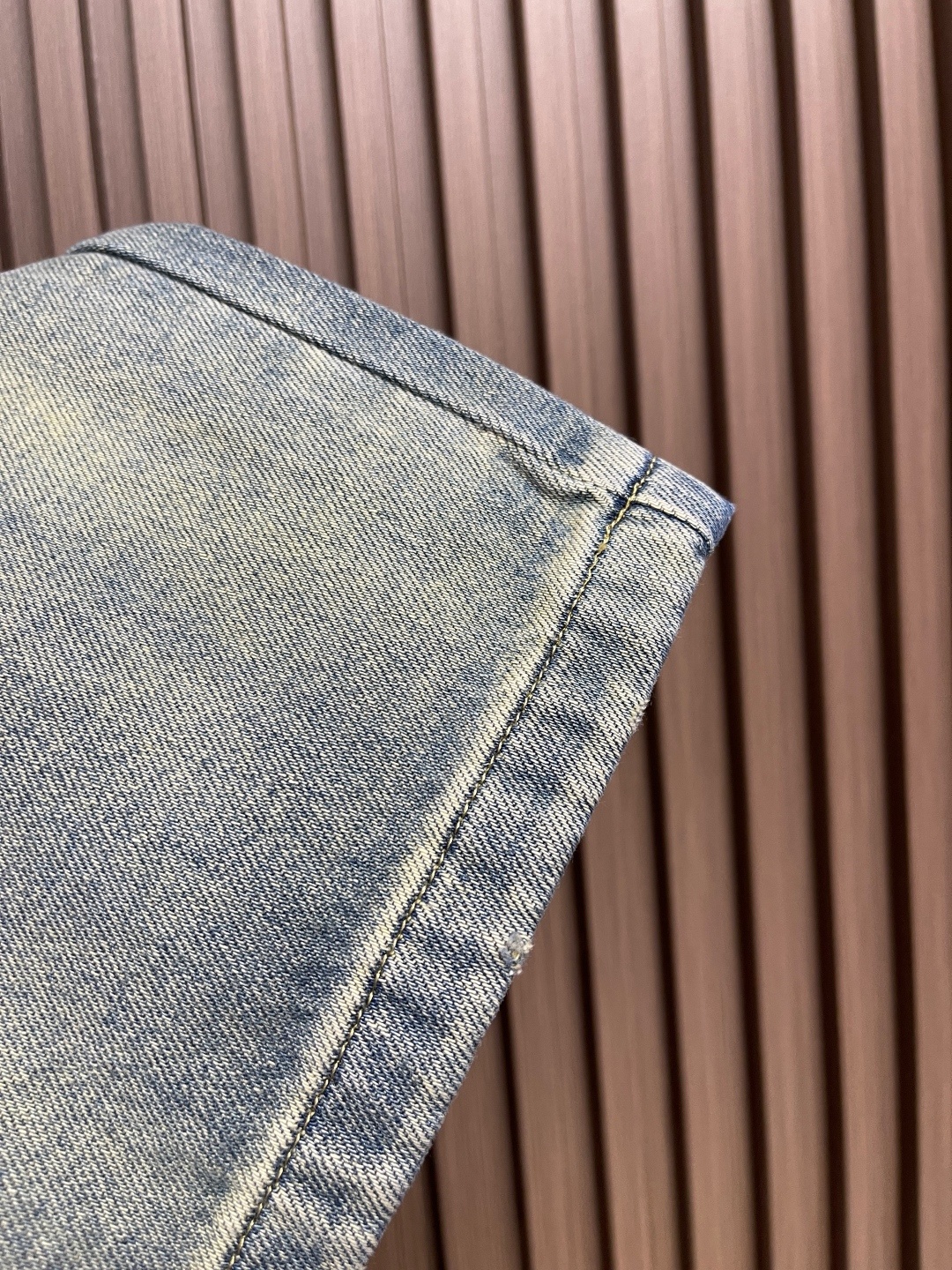 🛒🛒BV 高盎司做旧洗水破坏蓝色牛仔裤,高阶玩家玩品味的买手必入!!高盎司洗水破坏裤 面料市面绝无现货
